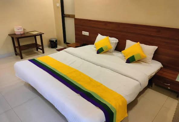 Hotel President House ماتيرن المظهر الخارجي الصورة