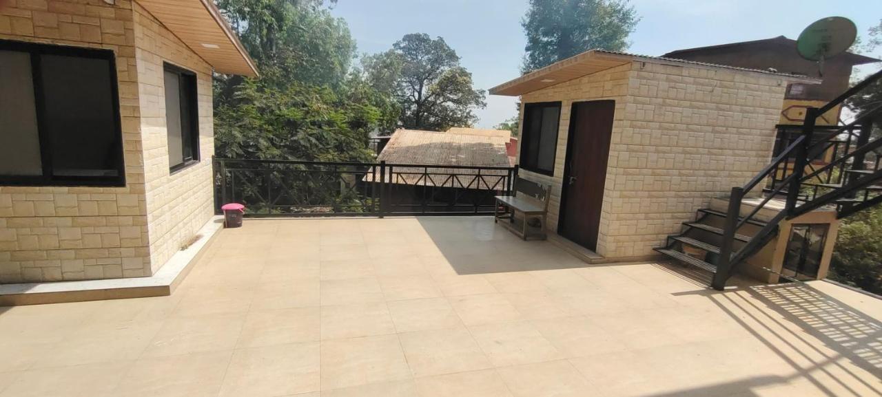 Hotel President House ماتيرن المظهر الخارجي الصورة