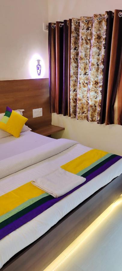 Hotel President House ماتيرن المظهر الخارجي الصورة